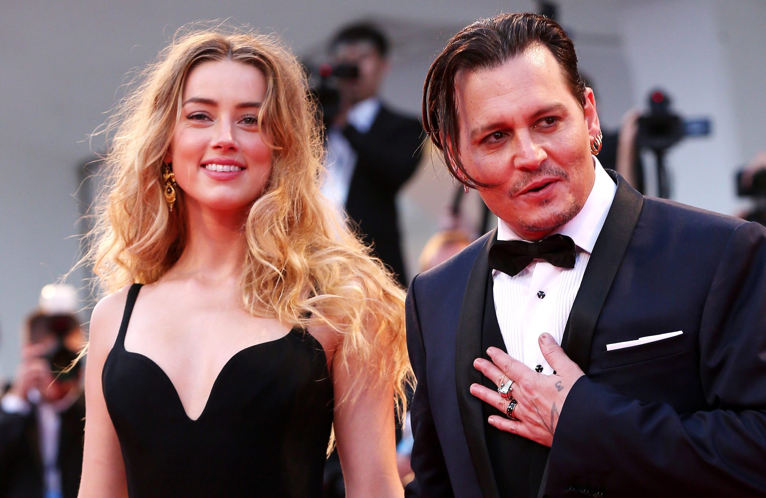 Johnny-Depp-Claims-Amber-Heard-Had-Threesome-With-Cara-Delevingne-And-Elon-Musk