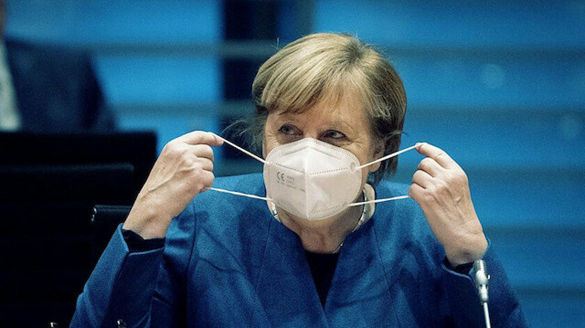 Angela Merkel Aşı