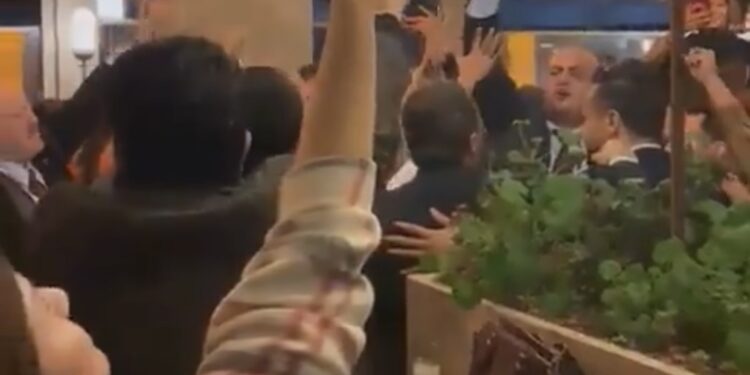 Meral Akşener&#39;in tebrik ettiği TBB&#39;li avukatlardan İYİ Partilileri utandıracak kutlama: “Yurdumuza faşist dolmuş, vurun kardaşlar vurun“ - HaberMotto