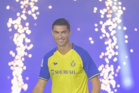 0_BESTPIX-Cristiano-Ronaldo-is-Officially-Unveiled-as-Al-Nassr-Player