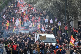 Fransa'da hükümet protestostaları