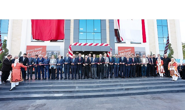 Başkan Altay, KKTC’de Güzelyurt Belediyesi Yeni Hizmet Binası Açılışına Katıldı