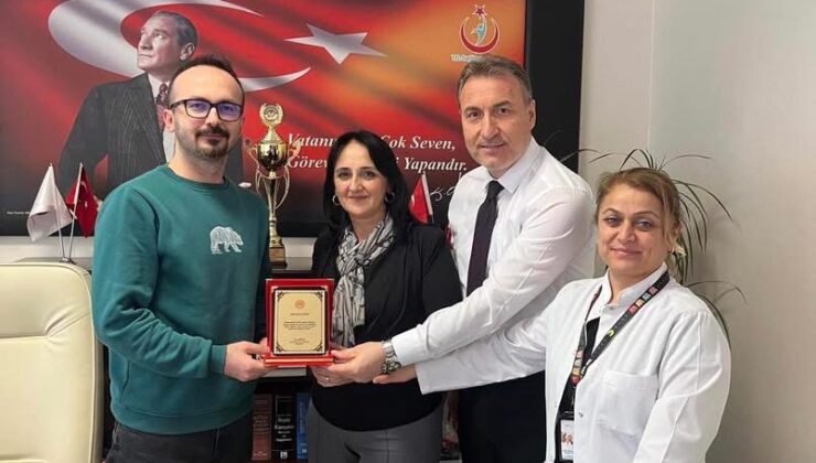 Ayancık Devlet Hastanesi’nde emekli personele veda